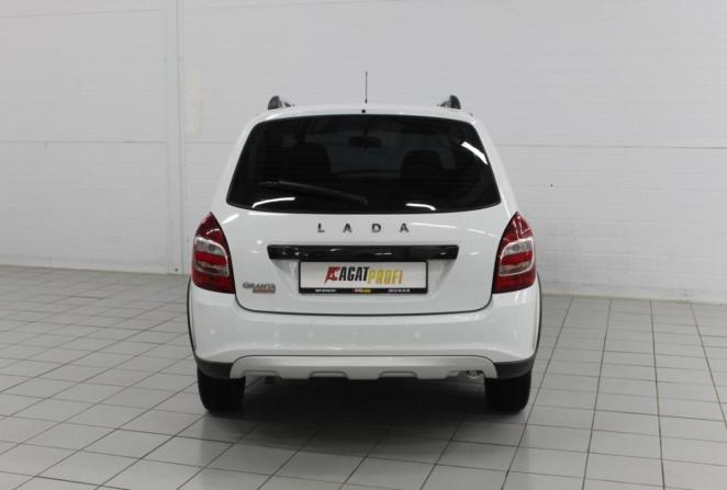 Lada (ВАЗ) Granta I Рестайлинг с пробегом 2023 года, цена 890 000 рублей, 42702 км, универсал, Автокод Объявления