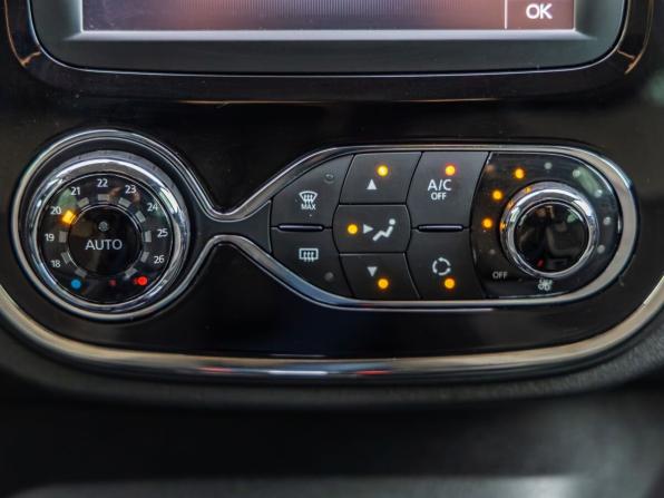 Renault Kaptur I с пробегом 2018 года, цена 1 628 000 рублей, 122000 км, внедорожник, Автокод Объявления