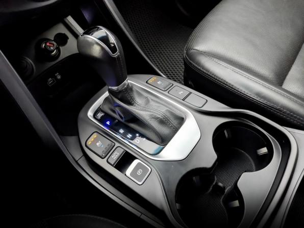 Hyundai Santa Fe III Рестайлинг с пробегом 2015 года, цена 2 400 000 рублей, 100304 км, внедорожник, Автокод Объявления