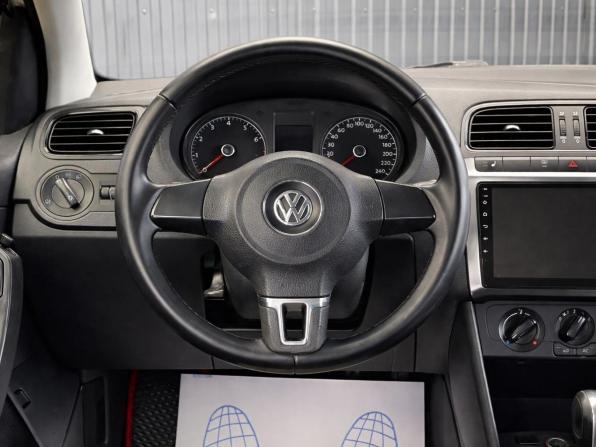 Volkswagen Polo V с пробегом 2012 года, цена 577 000 рублей, 295581 км, седан, Автокод Объявления