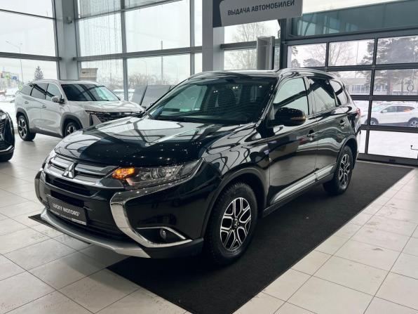 Mitsubishi Outlander III Рестайлинг 2 с пробегом 2017 года, цена 2 045 000 рублей, 102215 км, внедорожник, Автокод Объявления