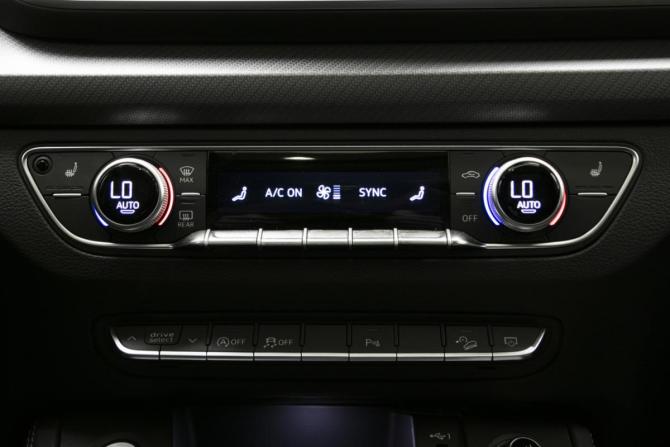 Audi Q5 II (FY) Рестайлинг с пробегом 2024 года, цена 5 290 000 рублей, 50846 км, внедорожник, Автокод Объявления