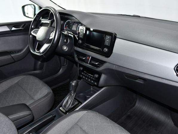 Volkswagen Polo VI с пробегом 2021 года, цена 1 627 000 рублей, 75747 км, лифтбек, Автокод Объявления