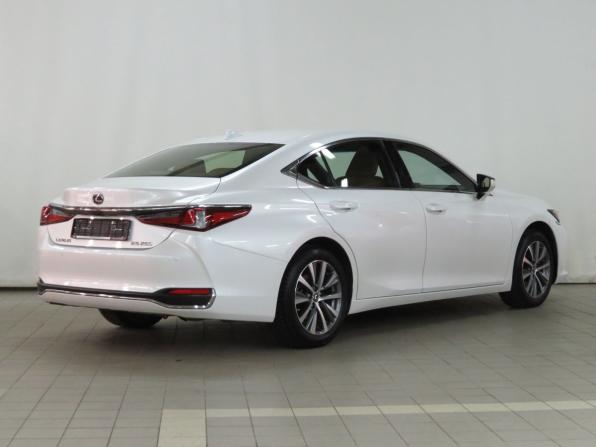Lexus ES VII с пробегом 2018 года, цена 3 899 000 рублей, 63000 км, седан, Автокод Объявления