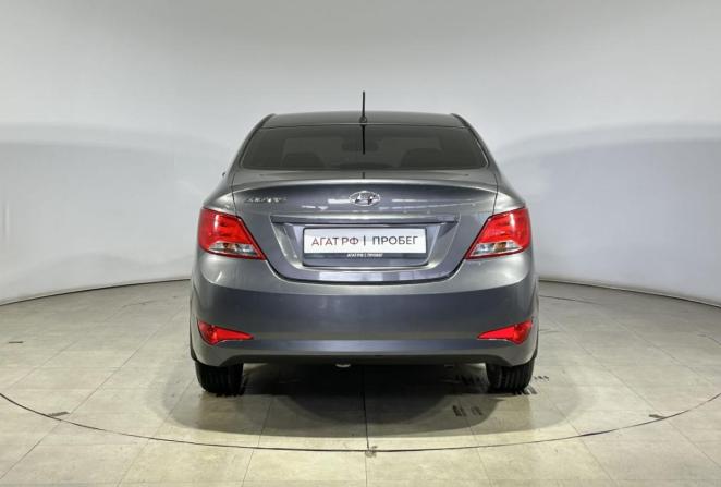 Hyundai Solaris I Рестайлинг с пробегом 2016 года, цена 1 000 000 рублей, 173843 км, седан, Автокод Объявления