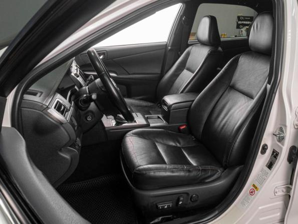 Toyota Camry VII (XV50) Рестайлинг с пробегом 2017 года, цена 2 599 000 рублей, 133691 км, седан, Автокод Объявления