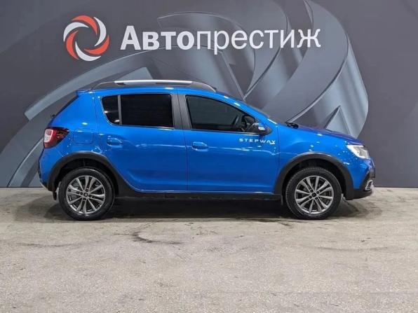 Renault Sandero II Рестайлинг с пробегом 2019 года, цена 1 065 000 рублей, 139125 км, хэтчбек, Автокод Объявления