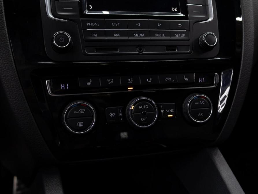 Volkswagen Jetta VI Рестайлинг Краснодар  - изображение 15