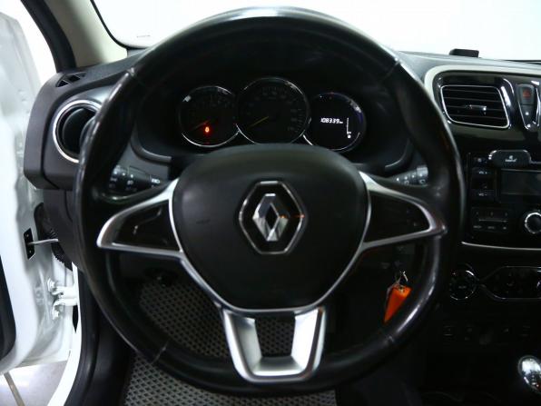 Renault Sandero II Рестайлинг с пробегом 2020 года, цена 871 000 рублей, 108000 км, хэтчбек, Автокод Объявления