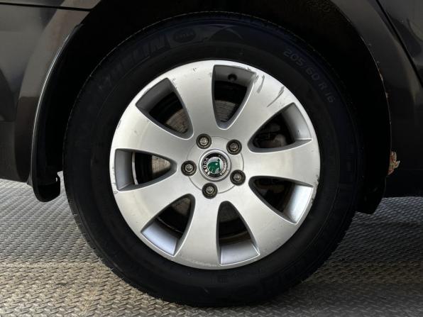 Skoda Superb II с пробегом 2013 года, цена 1 155 000 рублей, 252092 км, универсал, Автокод Объявления