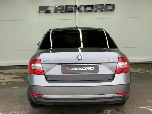 Skoda Octavia III (A7) Рестайлинг с пробегом 2017 года, цена 1 599 000 рублей, 174561 км, универсал, Автокод Объявления