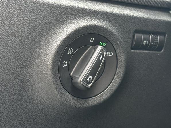 Skoda Rapid II с пробегом 2022 года, цена 1 620 000 рублей, 89819 км, лифтбек, Автокод Объявления