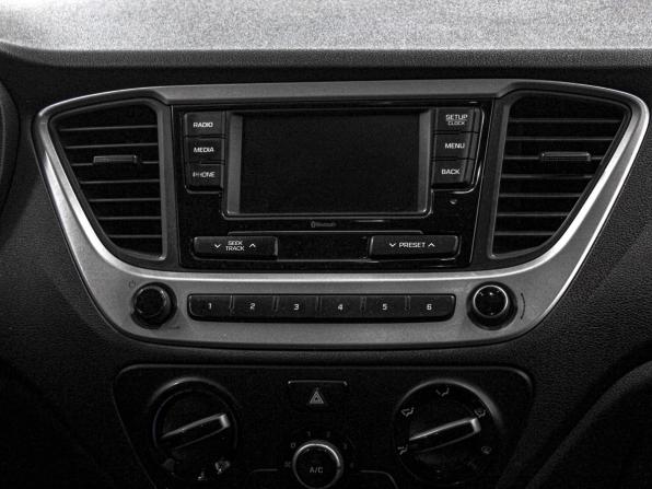 Hyundai Solaris II с пробегом 2018 года, цена 1 249 900 рублей, 168000 км, седан, Автокод Объявления
