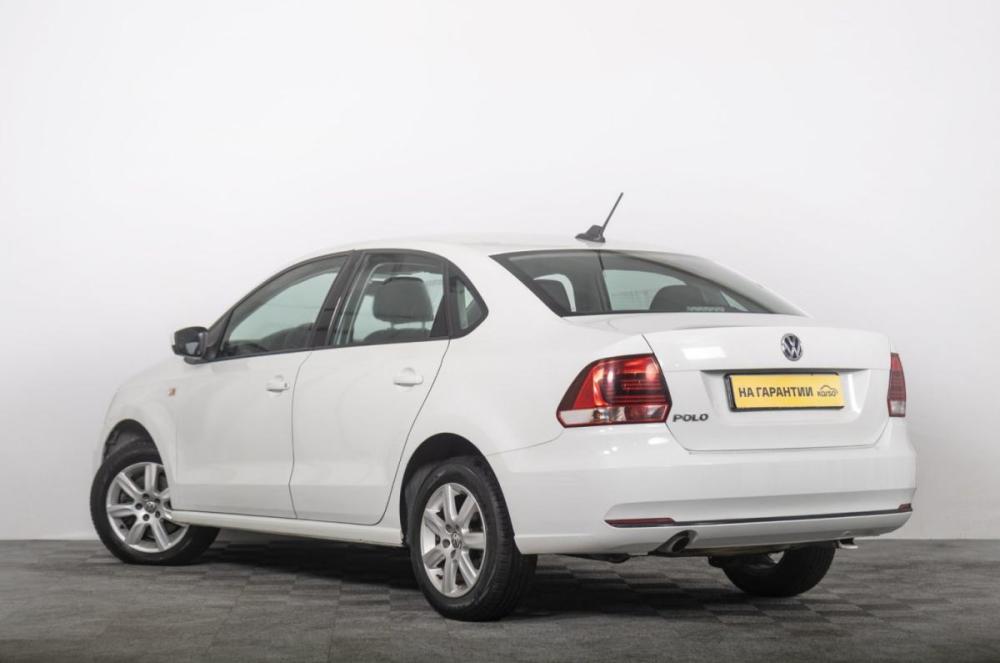Volkswagen Polo V Рестайлинг Томск  - изображение 6