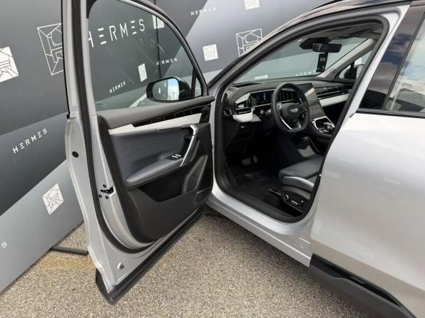 Geely Atlas II с пробегом 2024 года, цена 3 000 000 рублей, 8091 км, внедорожник, Автокод Объявления