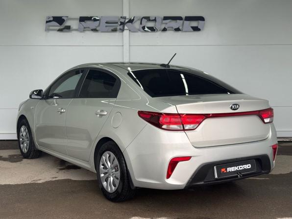 Kia Rio IV с пробегом 2017 года, цена 1 049 000 рублей, 249619 км, седан, Автокод Объявления
