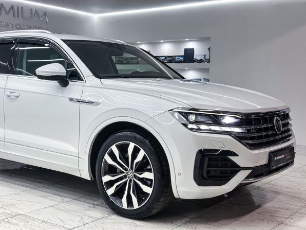 Volkswagen Touareg III с пробегом 2018 года, цена 5 350 000 рублей, 111049 км, внедорожник, Автокод Объявления