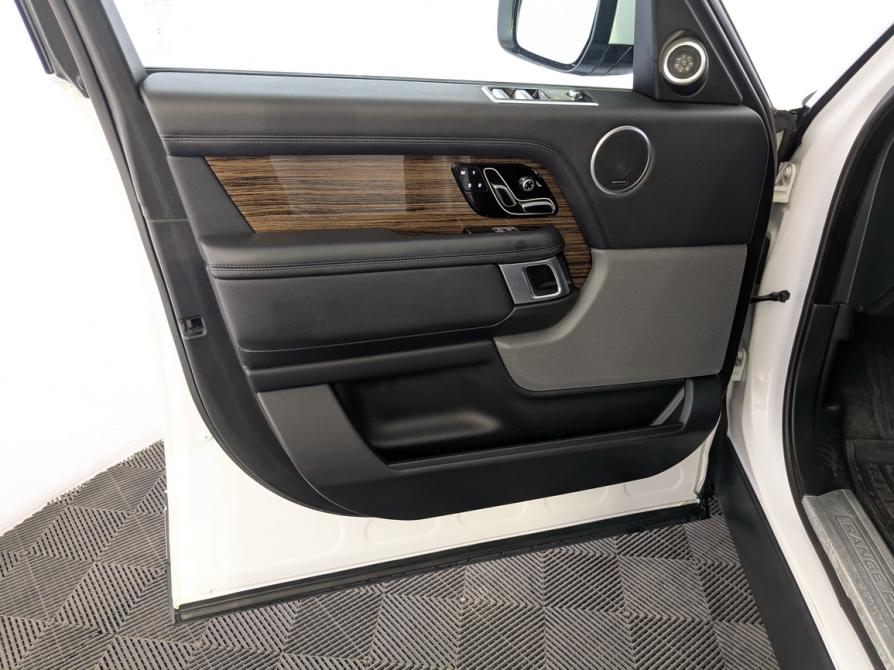 Land Rover Range Rover IV Рестайлинг Москва  - изображение 19