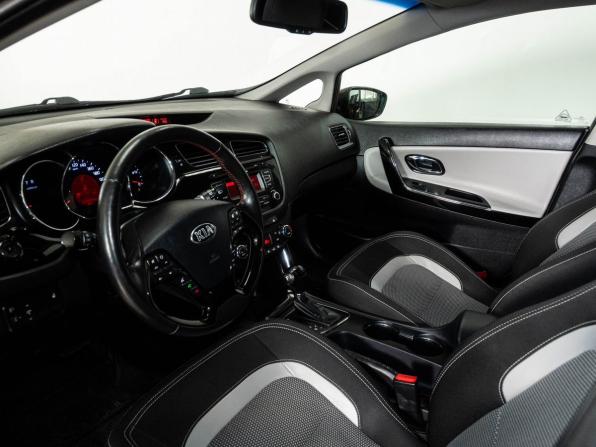 Kia Ceed II с пробегом 2012 года, цена 1 250 000 рублей, 129000 км, хэтчбек, Автокод Объявления