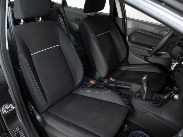 Ford Fiesta Mk6 Рестайлинг с пробегом 2016 года, цена 870 000 рублей, 86596 км, седан, Автокод Объявления
