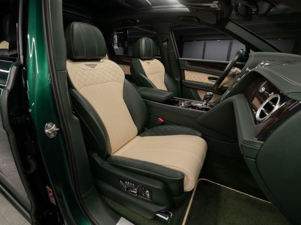 Bentley Bentayga I с пробегом 2018 года, цена 16 500 000 рублей, 24986 км, внедорожник, Автокод Объявления