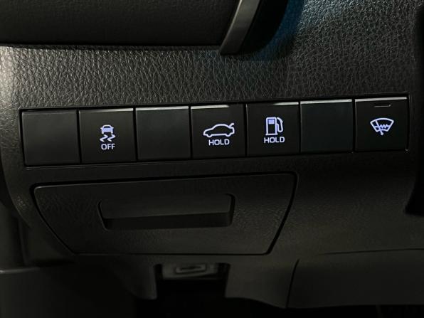 Toyota Camry VIII (XV70) с пробегом 2019 года, цена 2 675 000 рублей, 168398 км, седан, Автокод Объявления