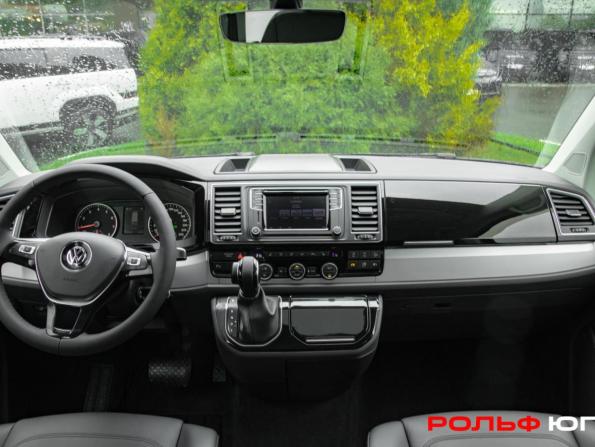 Volkswagen Multivan T6 с пробегом 2019 года, цена 5 900 000 рублей, 134735 км, минивэн, Автокод Объявления