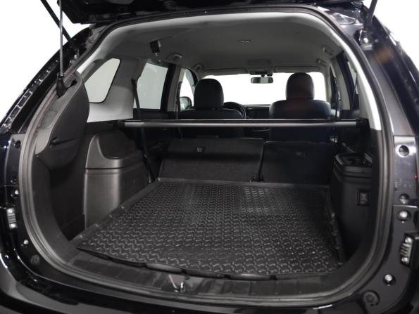 Mitsubishi Outlander III Рестайлинг 3 с пробегом 2022 года, цена 2 589 000 рублей, 99958 км, внедорожник, Автокод Объявления