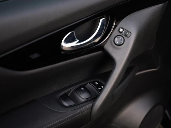 Nissan Qashqai II Рестайлинг с пробегом 2017 года, цена 1 299 777 рублей, 129775 км, внедорожник, Автокод Объявления