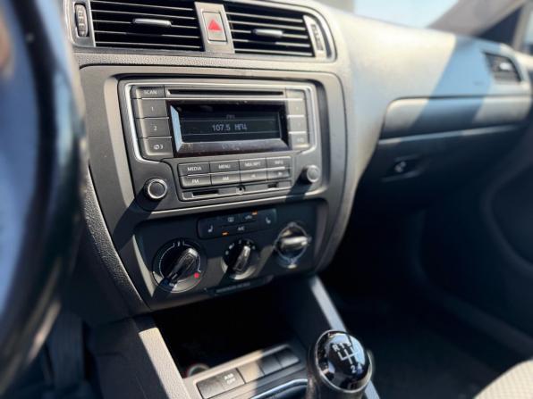 Volkswagen Jetta VI с пробегом 2014 года, цена 620 000 рублей, 271099 км, седан, Автокод Объявления