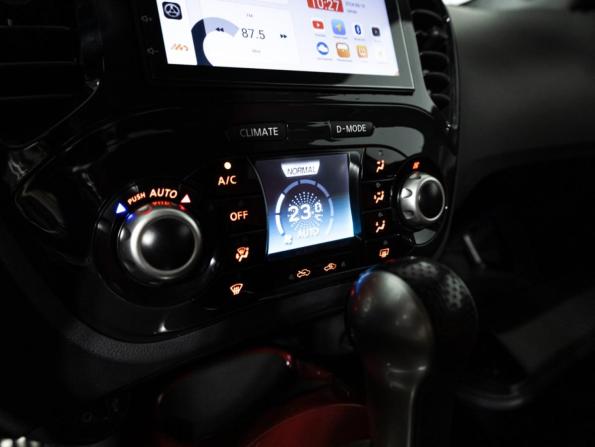 Nissan Juke I с пробегом 2012 года, цена 999 585 рублей, 114000 км, внедорожник, Автокод Объявления