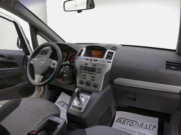 Opel Zafira B Рестайлинг с пробегом 2012 года, цена 529 000 рублей, 134897 км, компактвэн, Автокод Объявления
