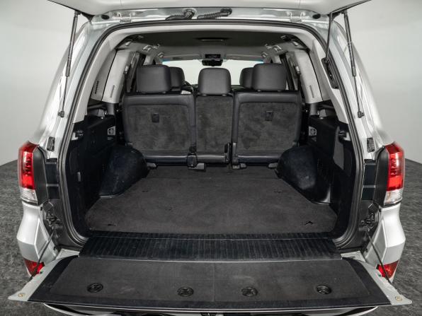 Toyota Land Cruiser 200 Series Рестайлинг 2 с пробегом 2019 года, цена 6 700 000 рублей, 264000 км, внедорожник, Автокод Объявления