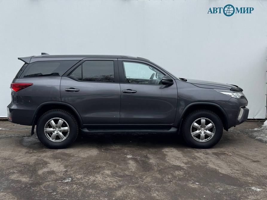 Toyota Fortuner II Москва  - изображение 4