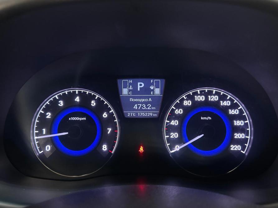 Hyundai Solaris I Рестайлинг Санкт-Петербург  - изображение 14