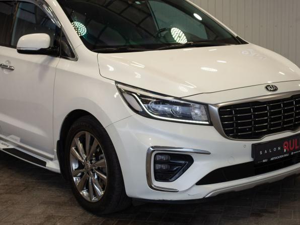 Kia Carnival III с пробегом 2020 года, цена 3 300 000 рублей, 109030 км, минивэн, Автокод Объявления