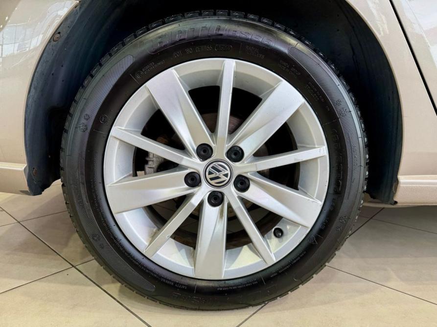 Volkswagen Polo V Рестайлинг Москва  - изображение 8
