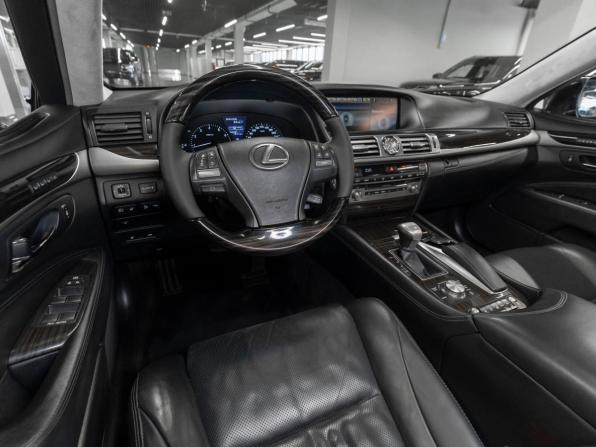Lexus LS IV Рестайлинг 2 с пробегом 2014 года, цена 2 350 000 рублей, 319436 км, седан, Автокод Объявления