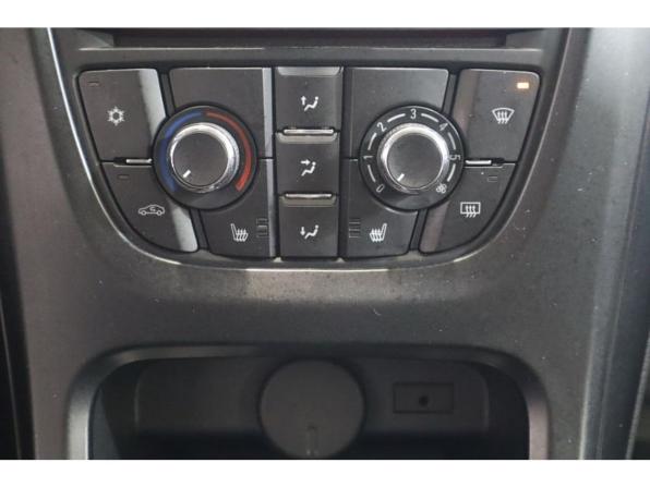 Opel Astra J Рестайлинг с пробегом 2014 года, цена 796 000 рублей, 199000 км, хэтчбек, Автокод Объявления