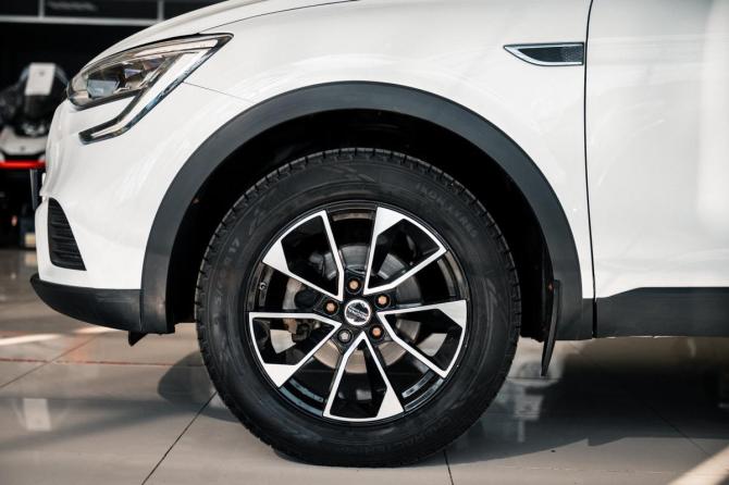 Renault Arkana I с пробегом 2019 года, цена 1 480 000 рублей, 86238 км, внедорожник, Автокод Объявления