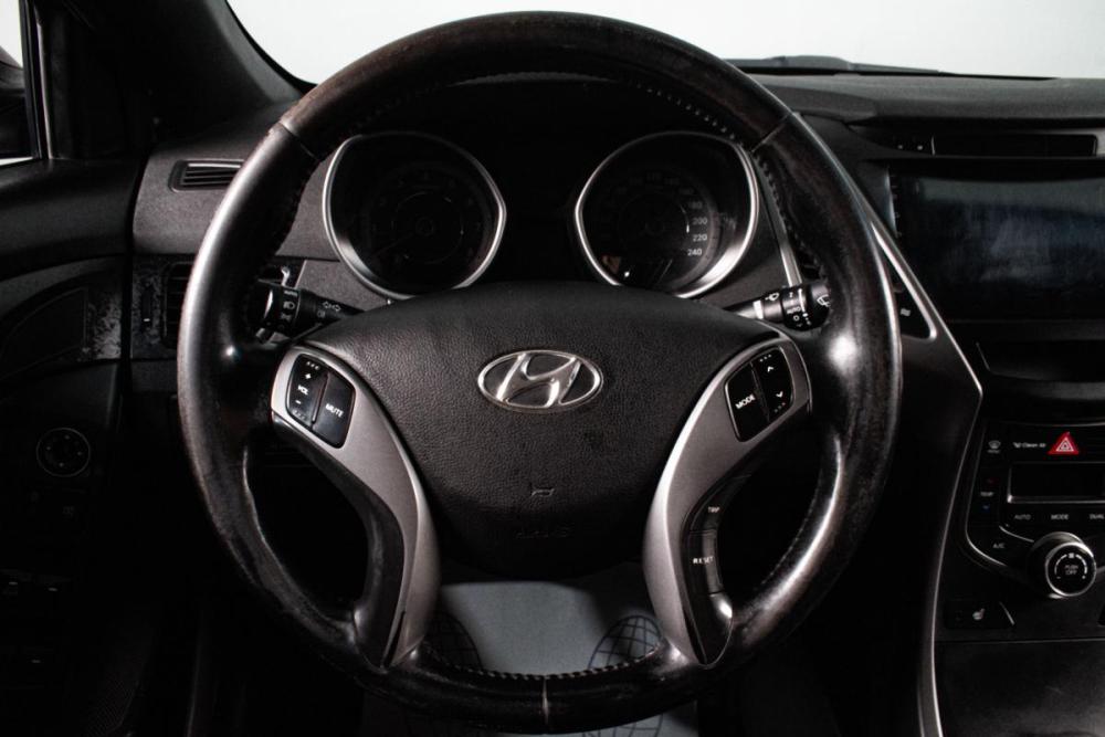 Hyundai Elantra V (MD) Рестайлинг Сургут  - изображение 13