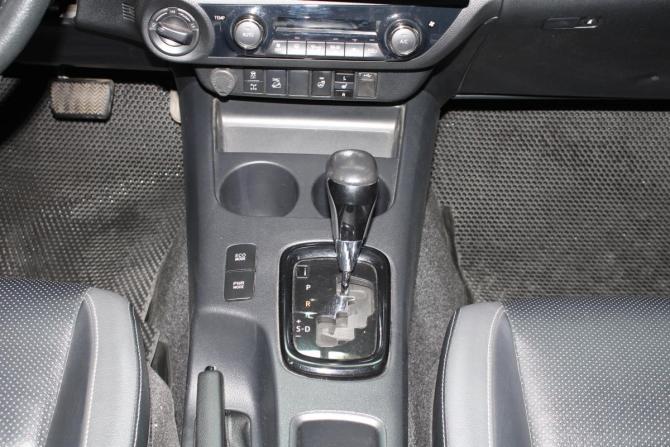 Toyota Hilux VIII Рестайлинг с пробегом 2021 года, цена 7 700 000 рублей, 78452 км, offers.body_type.unknown, Автокод Объявления