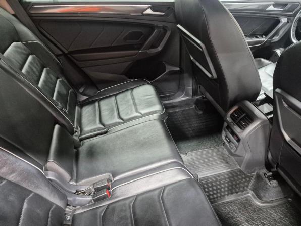 Volkswagen Tiguan II с пробегом 2019 года, цена 3 499 900 рублей, 136000 км, внедорожник, Автокод Объявления