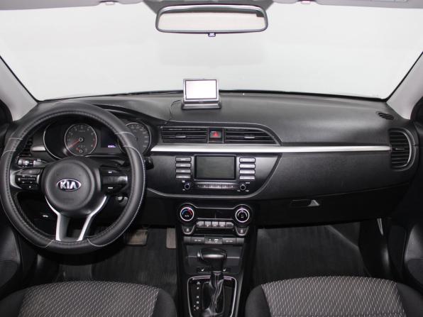 Kia Rio IV с пробегом 2018 года, цена 1 209 900 рублей, 190820 км, седан, Автокод Объявления