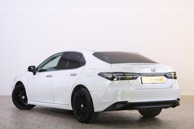 Toyota Camry VIII (XV70) с пробегом 2019 года, цена 2 459 000 рублей, 135500 км, седан, Автокод Объявления