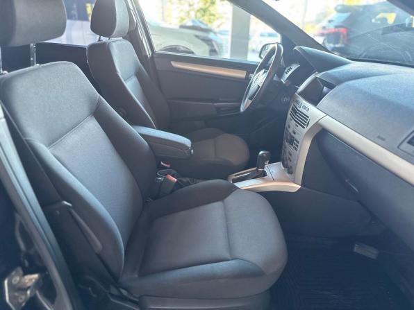 Opel Astra H Рестайлинг с пробегом 2008 года, цена 515 000 рублей, 124001 км, хэтчбек, Автокод Объявления