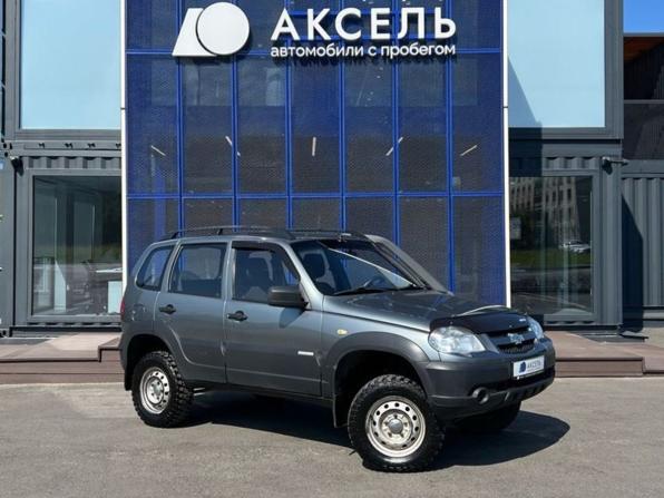 Chevrolet Niva I Рестайлинг с пробегом 2015 года, цена 545 000 рублей, 99000 км, внедорожник, Автокод Объявления