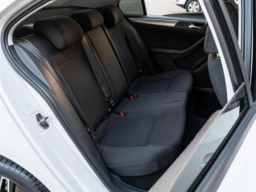 Volkswagen Jetta VI Рестайлинг Краснодар  - изображение 7