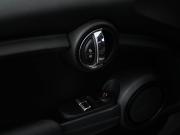 Mini Hatch III (F55/F56) Москва  - изображение 30
