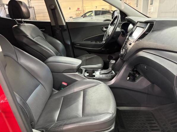 Hyundai Santa Fe III Рестайлинг с пробегом 2016 года, цена 2 497 000 рублей, 109958 км, внедорожник, Автокод Объявления